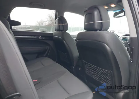 2012 Kia Sorento Lx V6 из США, поврежденный, VIN 5XYKTDA2XCG205525